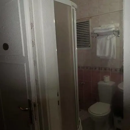 Hitit Aile Otel 2*